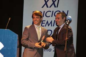 Ignacio Martnez, gerente de Climasolworld, recibe el reconocimiento de los Premios Radio Espua Alhama 2012