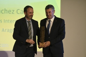 Francisco Aragón, premio a la Trayectoria Profesional (Foto: Juan Caballero. La Opinión)