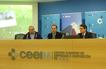 Jornada sobre emprendimiento en CEEIM con Carlos Blanco