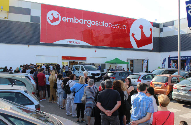 Embargosalobestia lanza los 